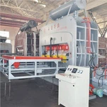 パーティクルボード積層プレス